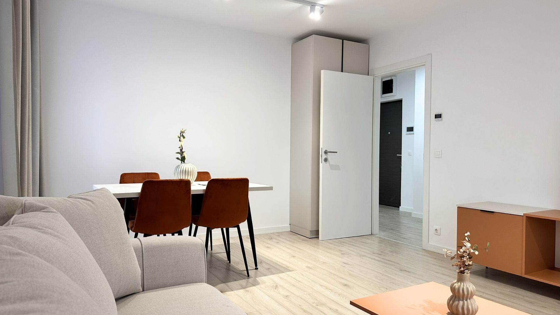 3 Camere Tip 2A